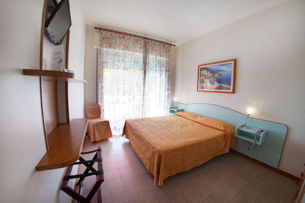 Hotel Capo Circeo Centro Benessere & Padel San Felice Circeo Extérieur photo